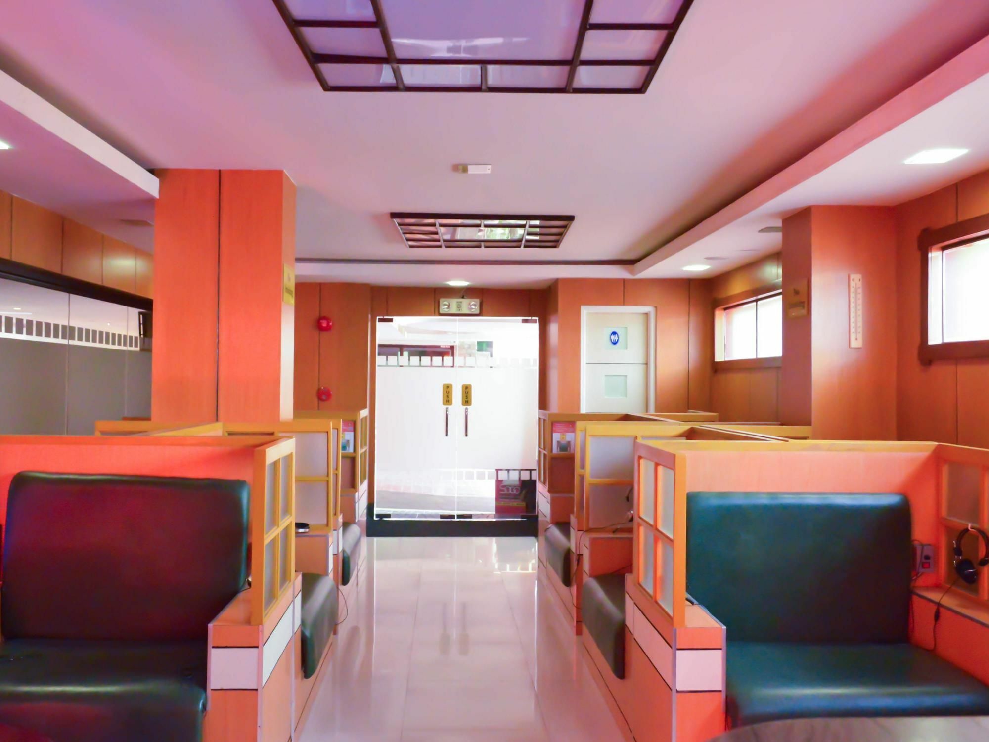 Hotel Sogo Pasay Wood Street Eksteriør bilde