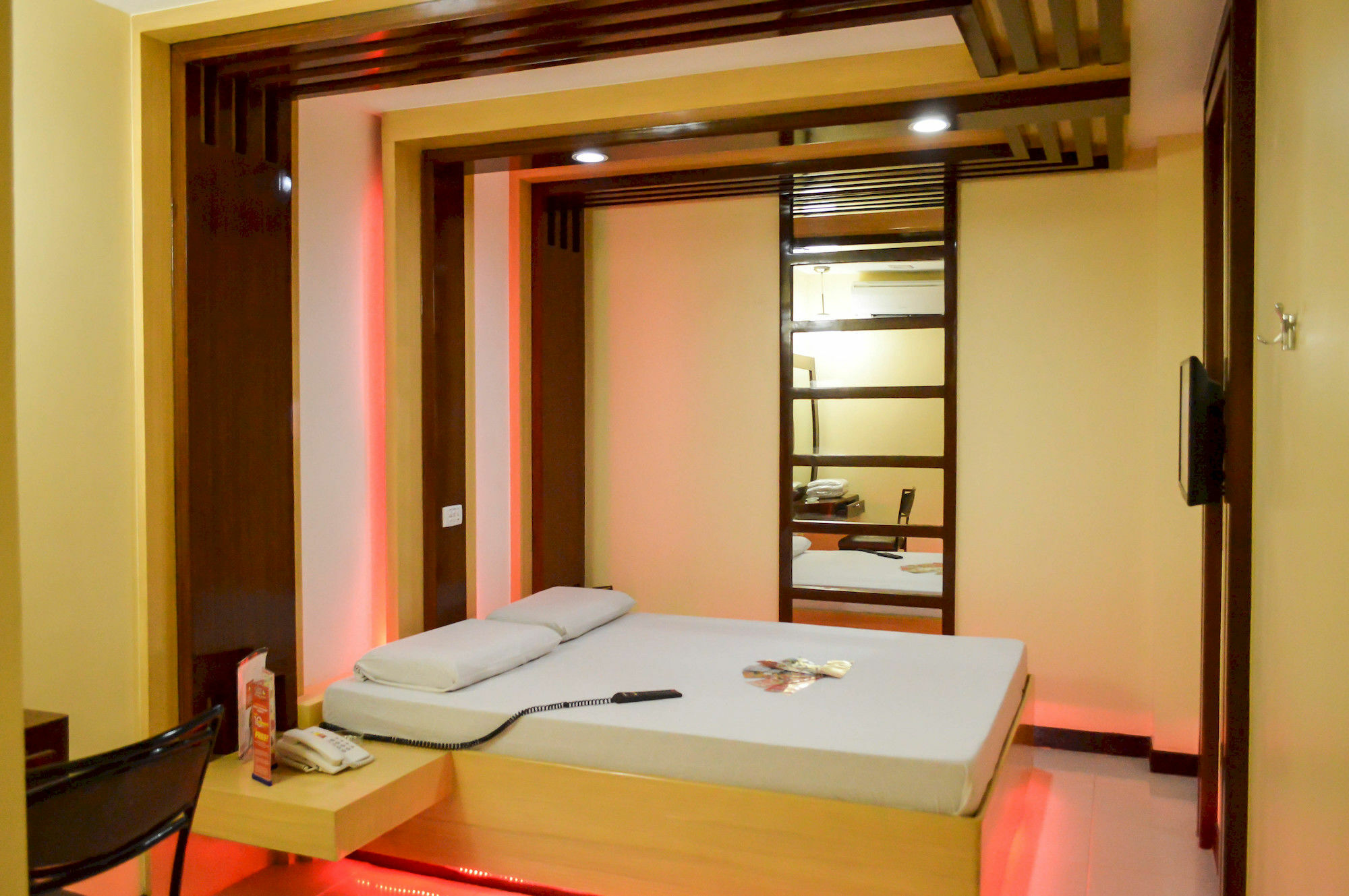 Hotel Sogo Pasay Wood Street Eksteriør bilde